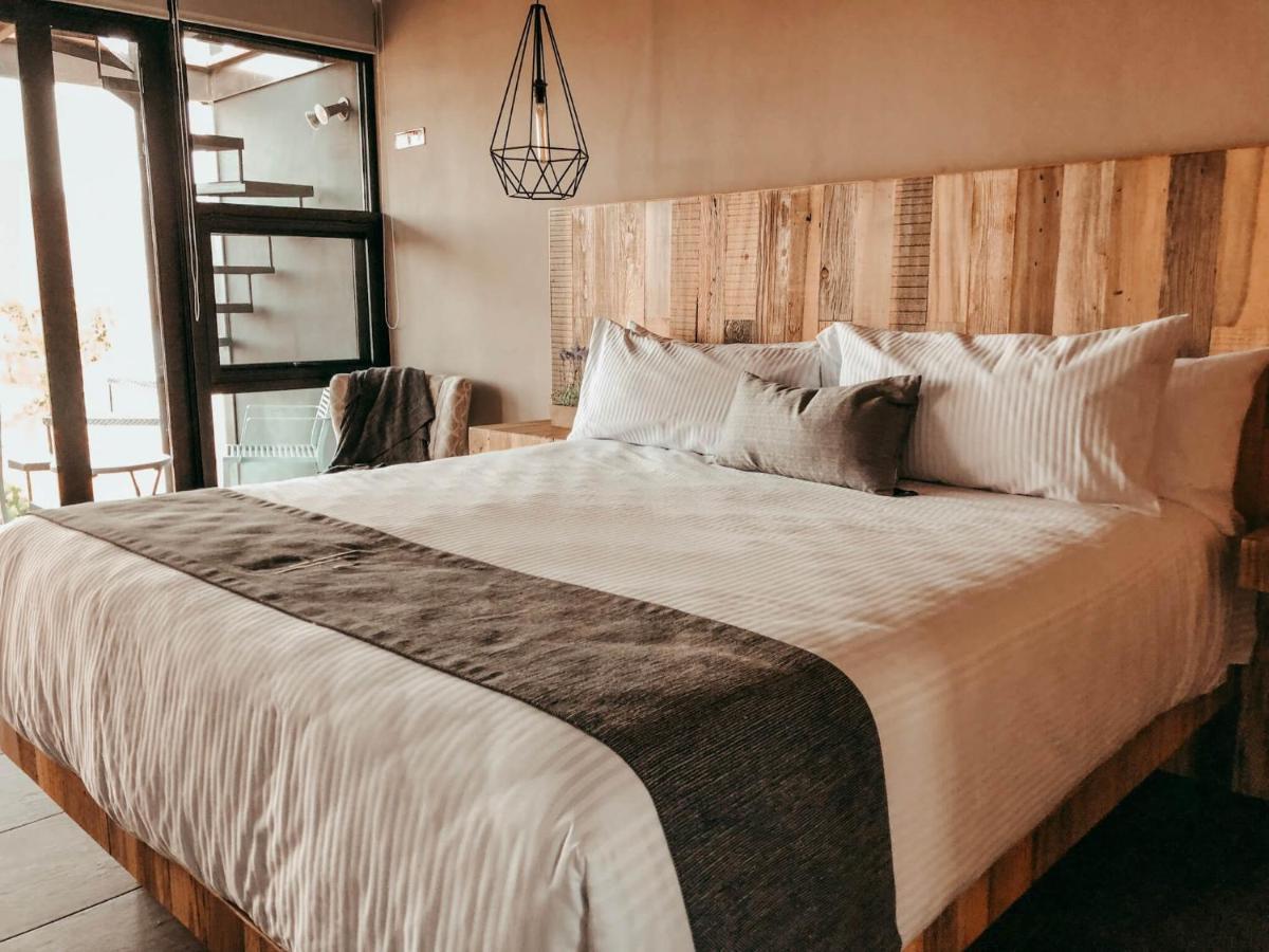 Hotel Partana Ensenada Bagian luar foto